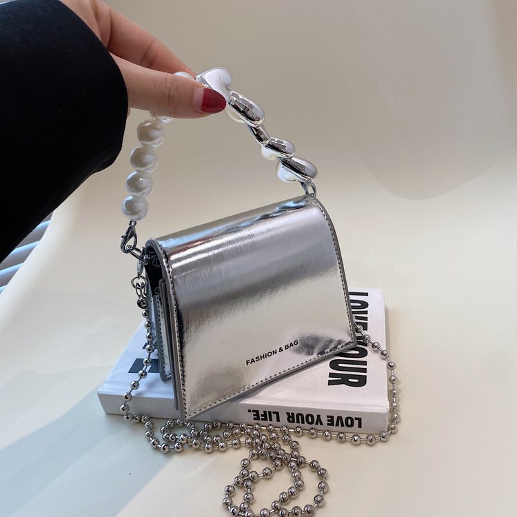 PU Crossbody Small Square Bag with Magnetic Closure and Stitching