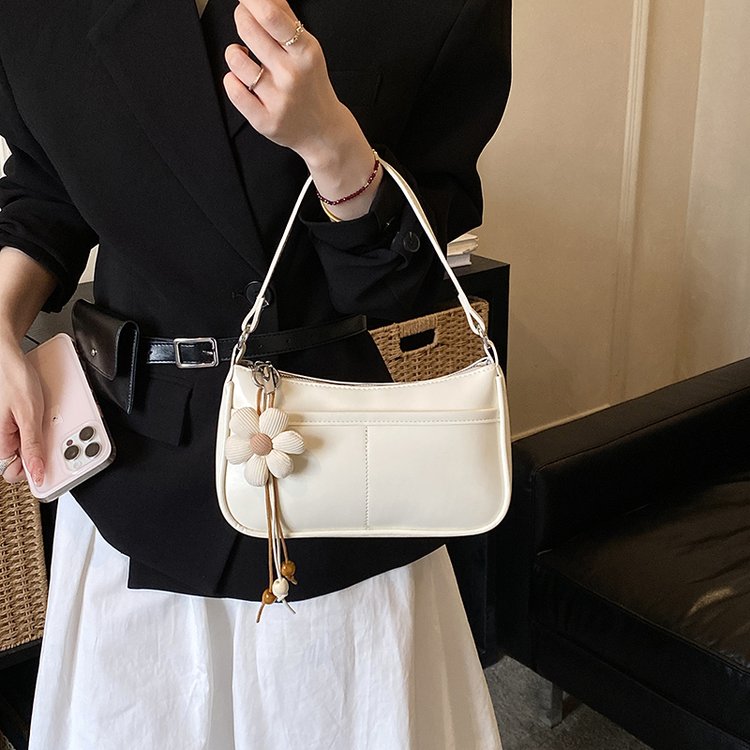 Floral PU Crossbody Underarm Bag with Zipper Closure Summer 2026